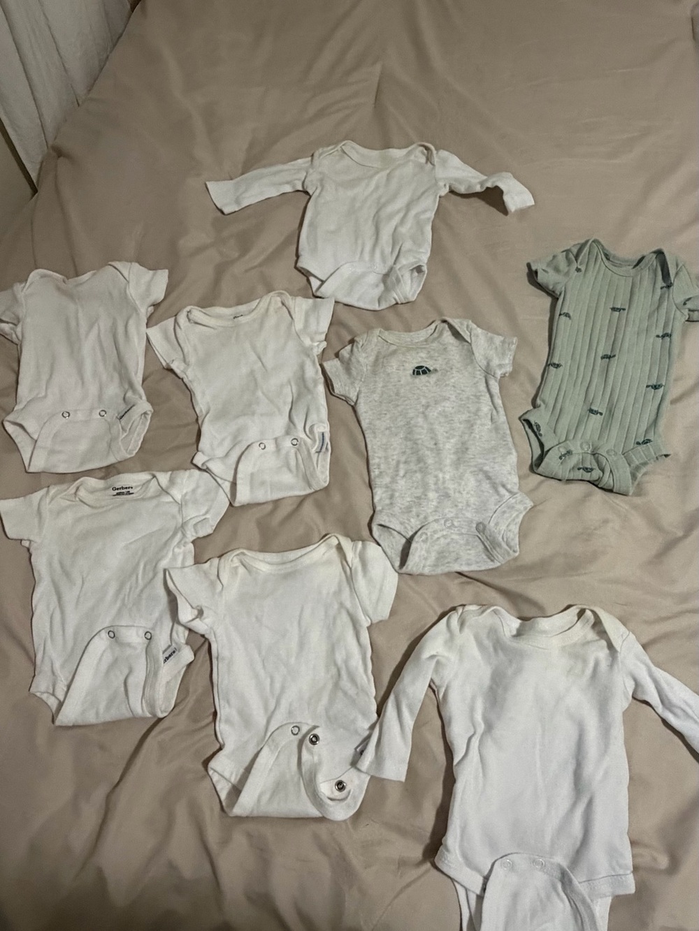 Baby Girls' and Boys' White & Light Green One-Piece Bodysuit Set